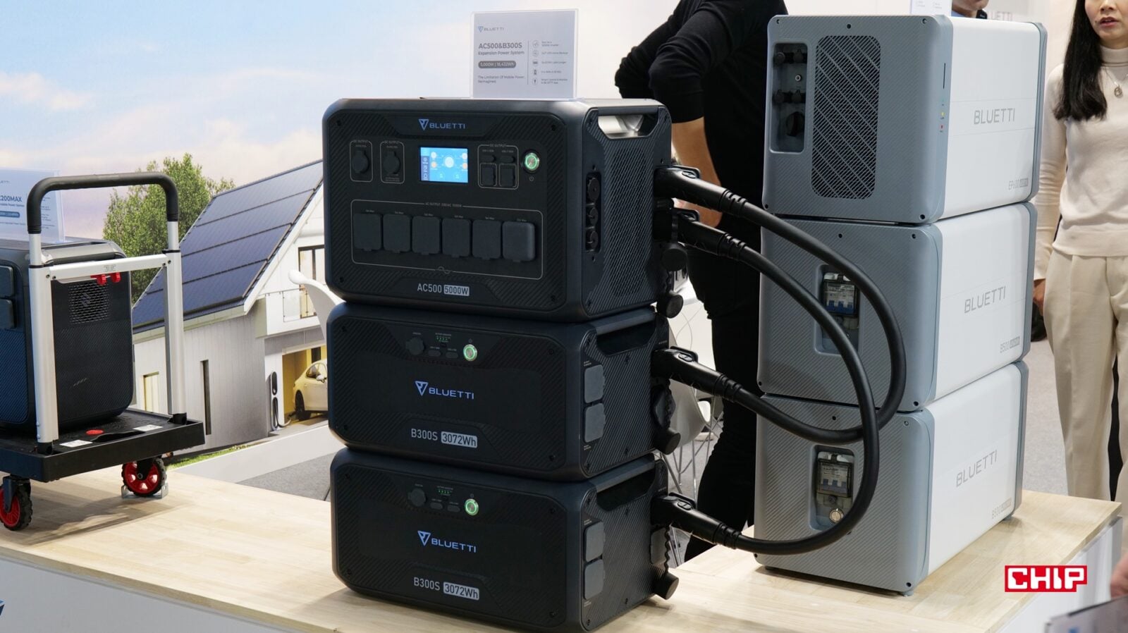 Bluetti AC500 wraz z bankami energii Bluetti B300S