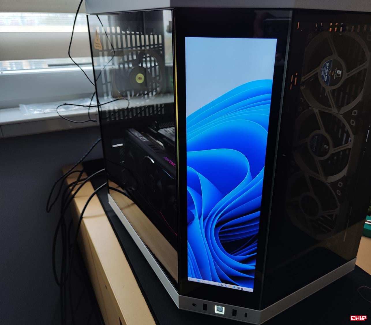 test Hyte Y70 Touch, recenzja Hyte Y70 Touch, opinia Hyte Y70 Touch