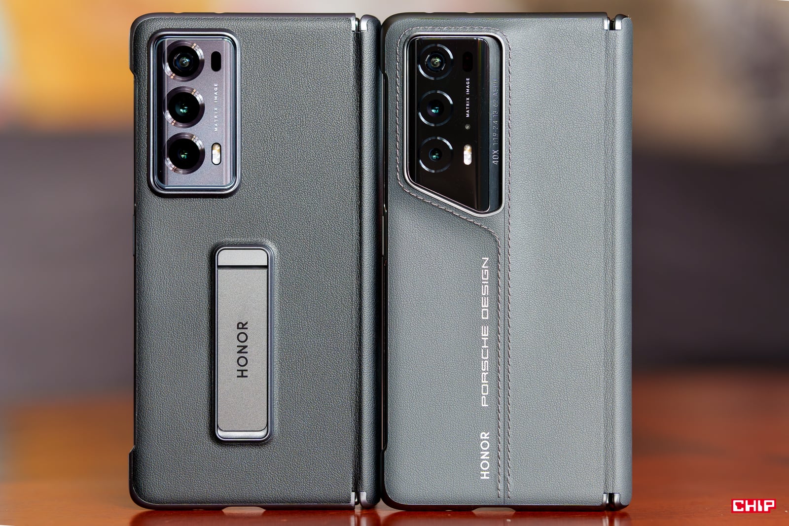 Honor Magic V2 RSR Porsche Design
