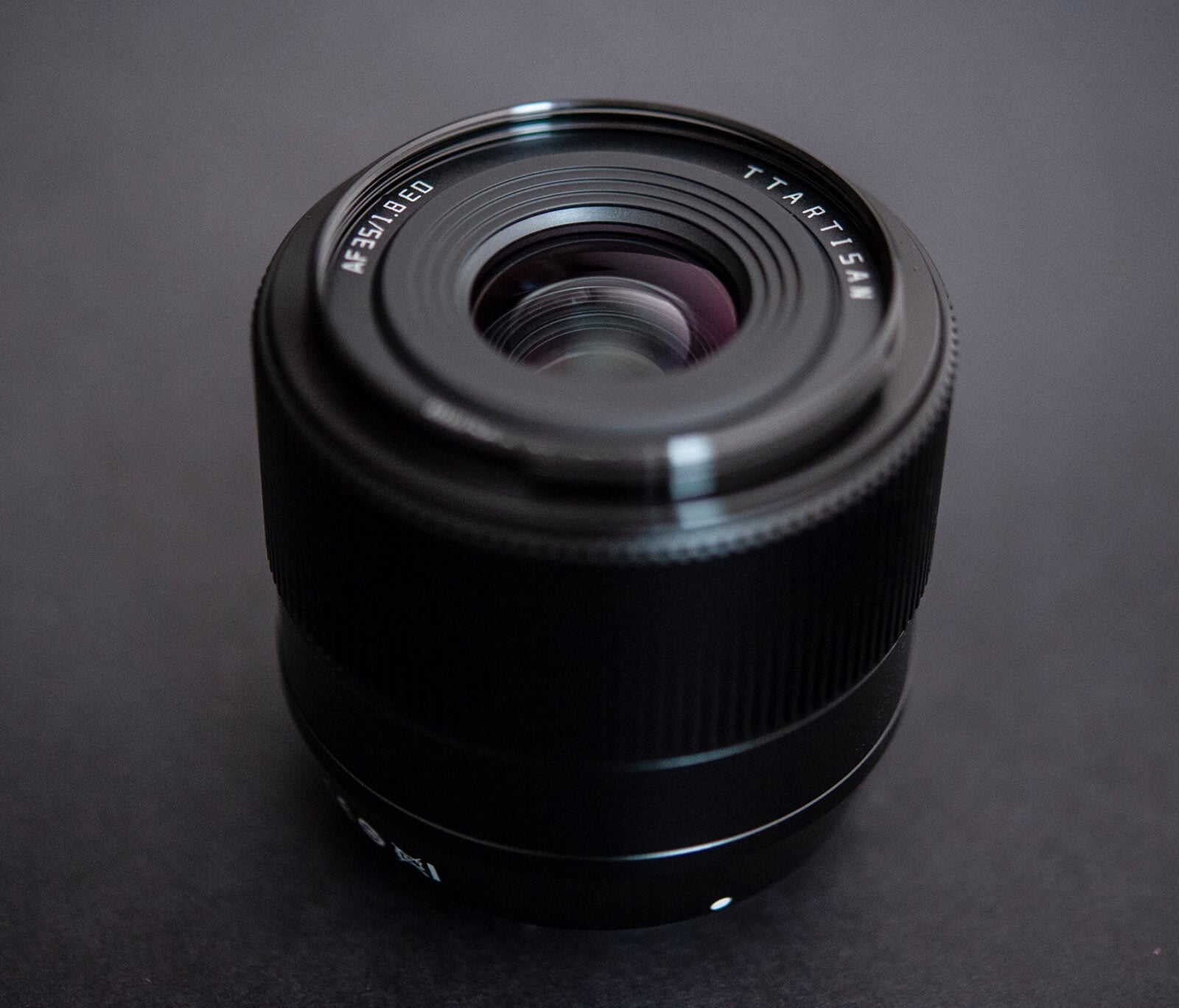 TTArtisan AF 35 mm f/1.8