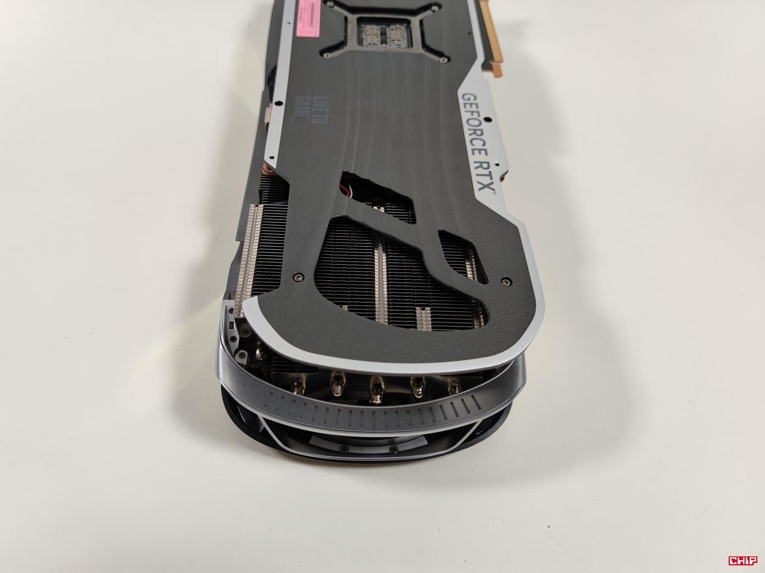 Test ZOTAC GeForce RTX 4080 SUPER AMP Extreme AIRO