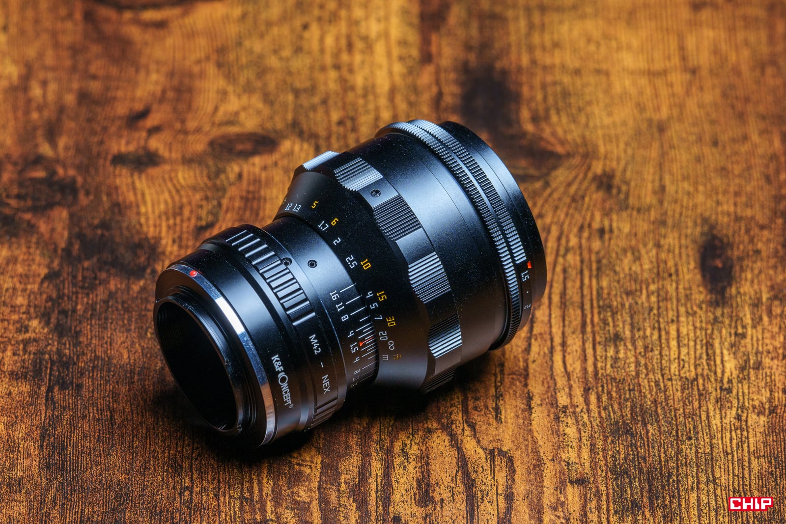 TTArtisan 75 mm f/1.5 Biotar Replica