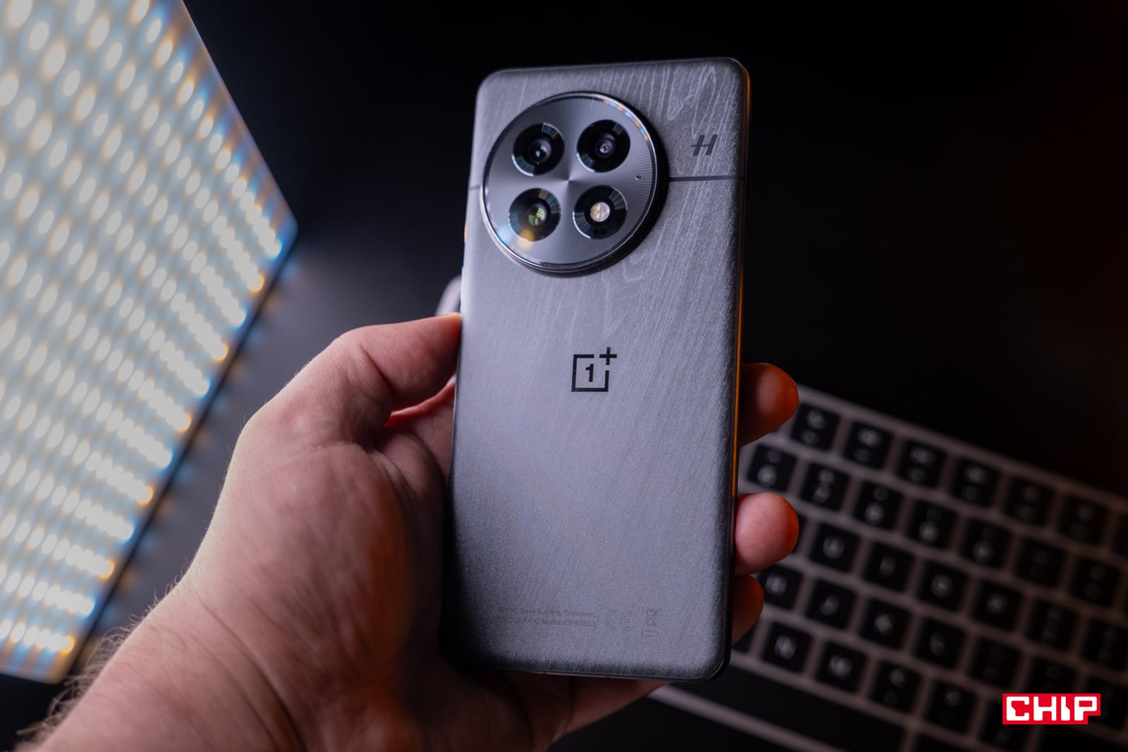 OnePlus 13