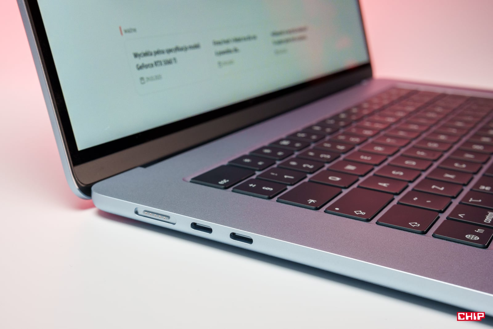 MacBook Air M4