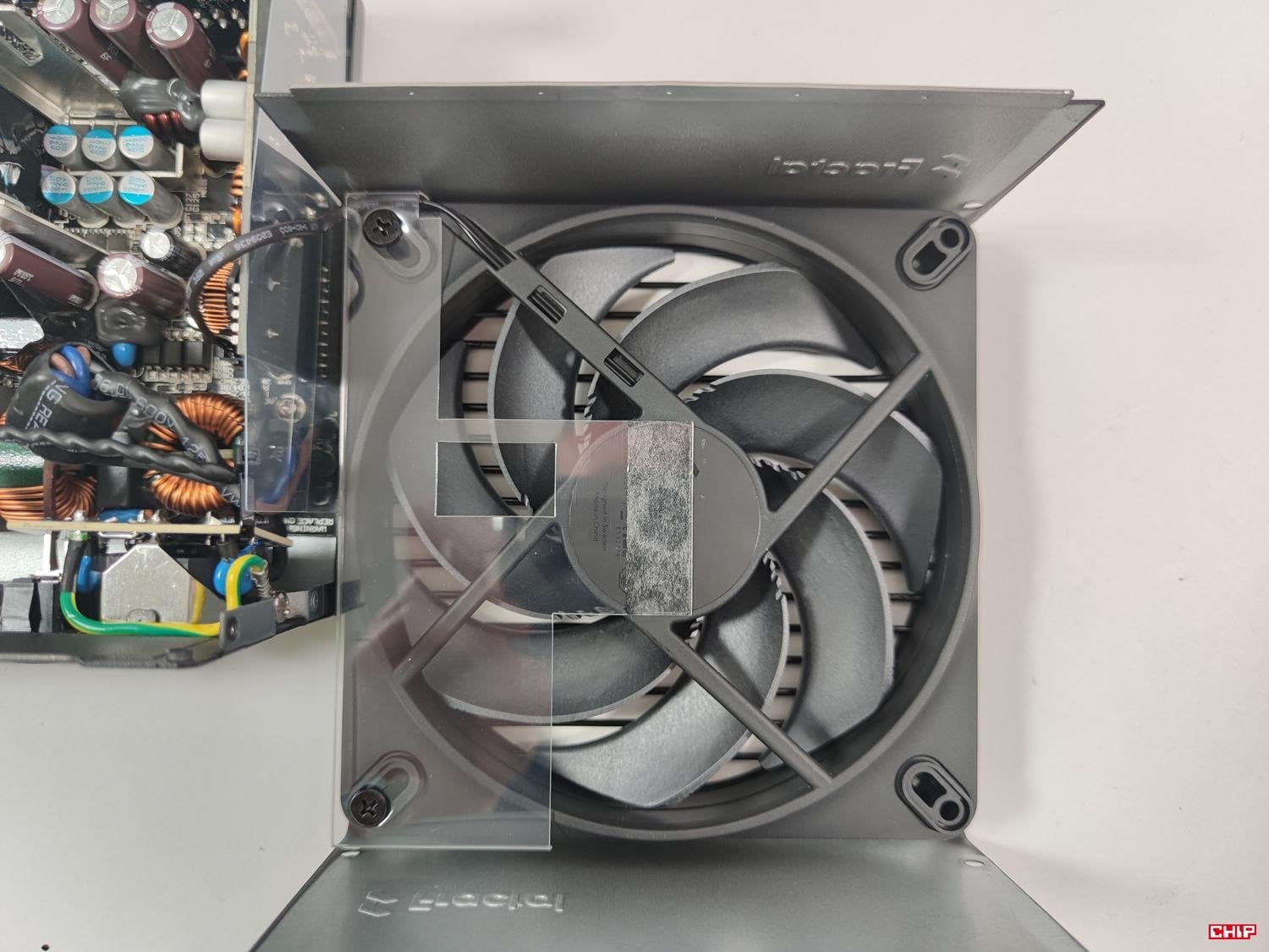 test Fractal Design Ion 3 Gold 1000W, recenzja Fractal Design Ion 3 Gold 1000W, opinia Fractal Design Ion 3 Gold 1000W