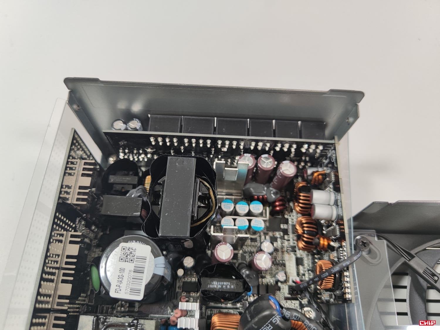 test Fractal Design Ion 3 Gold 1000W, recenzja Fractal Design Ion 3 Gold 1000W, opinia Fractal Design Ion 3 Gold 1000W