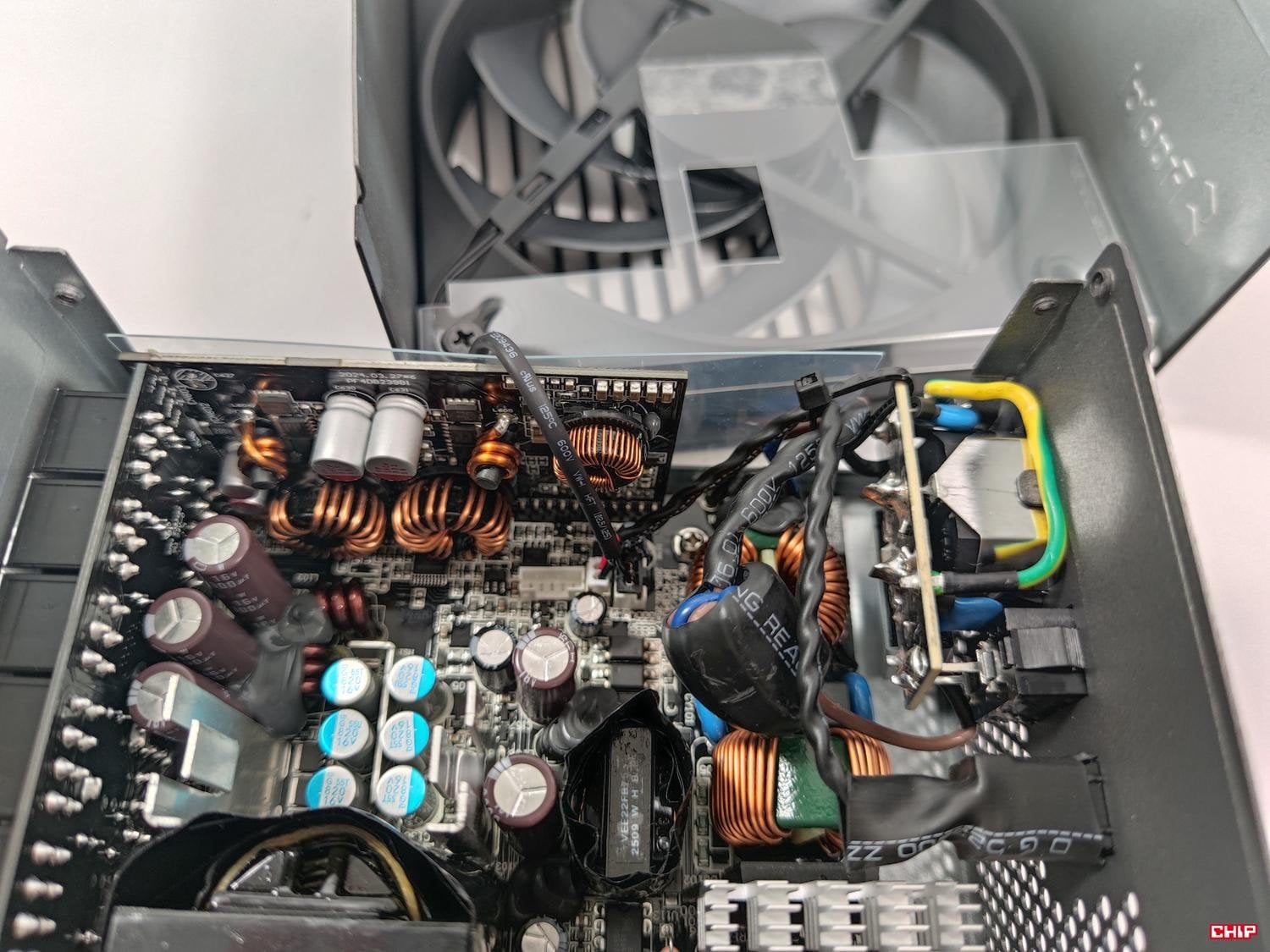 test Fractal Design Ion 3 Gold 1000W, recenzja Fractal Design Ion 3 Gold 1000W, opinia Fractal Design Ion 3 Gold 1000W