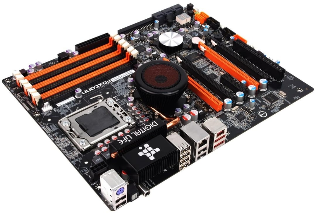 Obsługa najnowszych technologii na płycie dla procesora Core i7