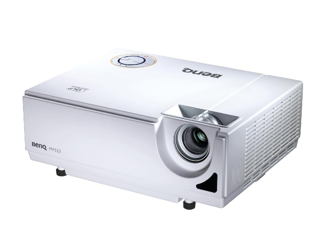 Niedrogi projektor dla małych przedsiębiorstw i szkół