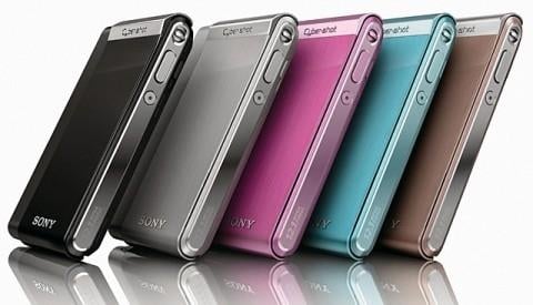 Kolorowe kompakty Sony z dotykowymi panelami