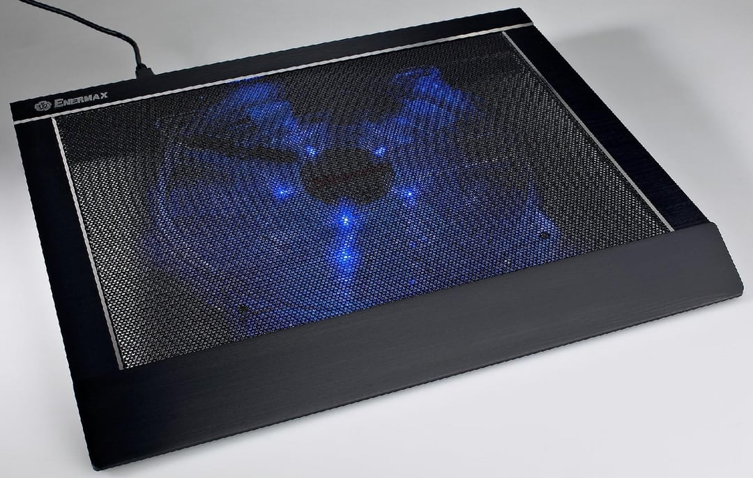 Dodatkowe chłodzenie notebooka