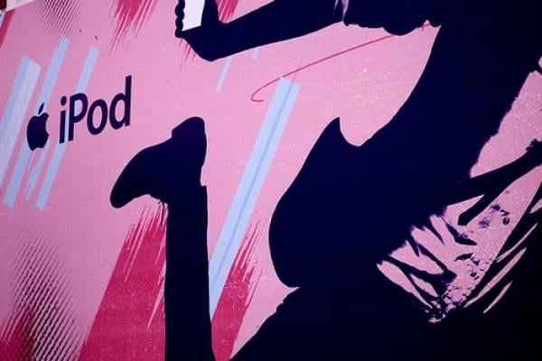 Młodzież woli brzmienie MP3 od oryginału