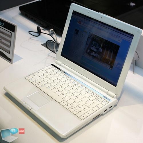 CeBIT 2009: ASRock tworzy również notebooki