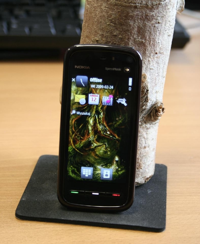 Telefony komórkowe mogą powodować raka mózgu