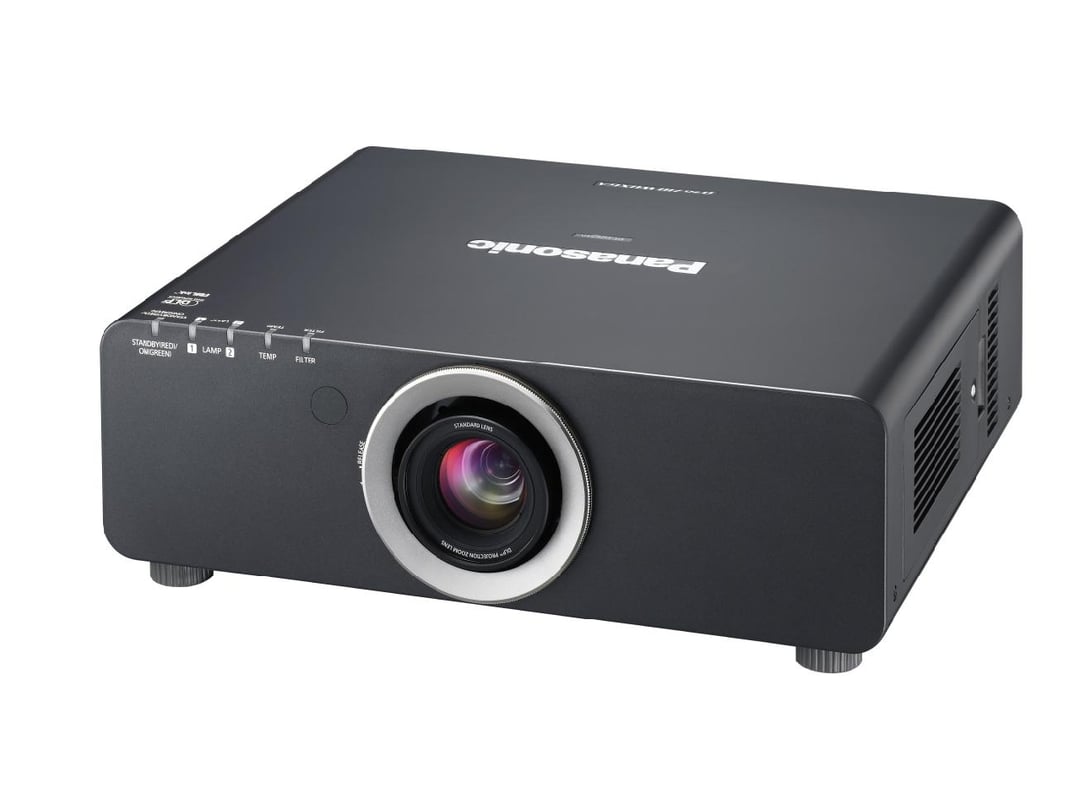 Nowa seria profesjonalnych projektorów DLP firmy Panasonic