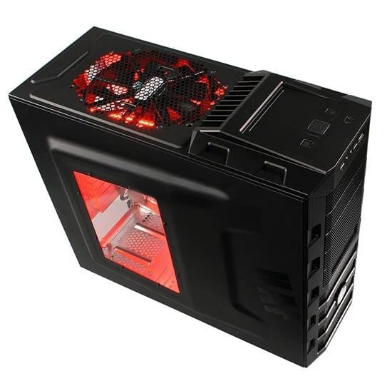 Flagowa obudowa Cooler Mastera w wersji z oknem