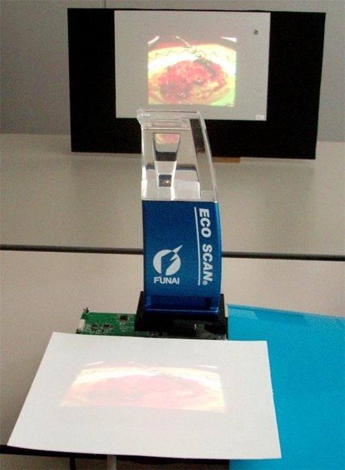 Funai przedstawia dotykowy obraz z projektora