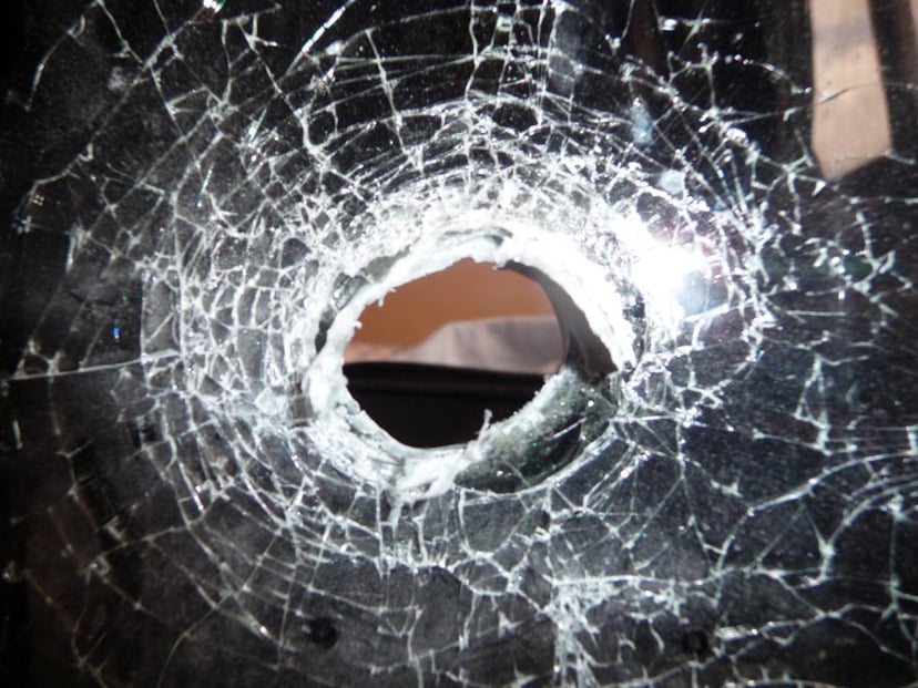 Izraelska ochrona otworzyła ogień do… MacBooka (Aktualizacja)