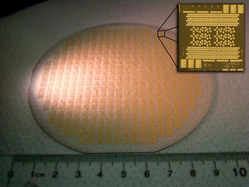 Badacze tworzą grafenowe układy, znacznie szybsze od krzemowych