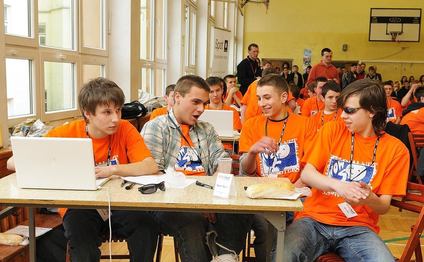 Wyniki siódmego półfinału IV edycji Ogólnopolskiej Olimpiady Wiedzy o Internecie DialNet Masters