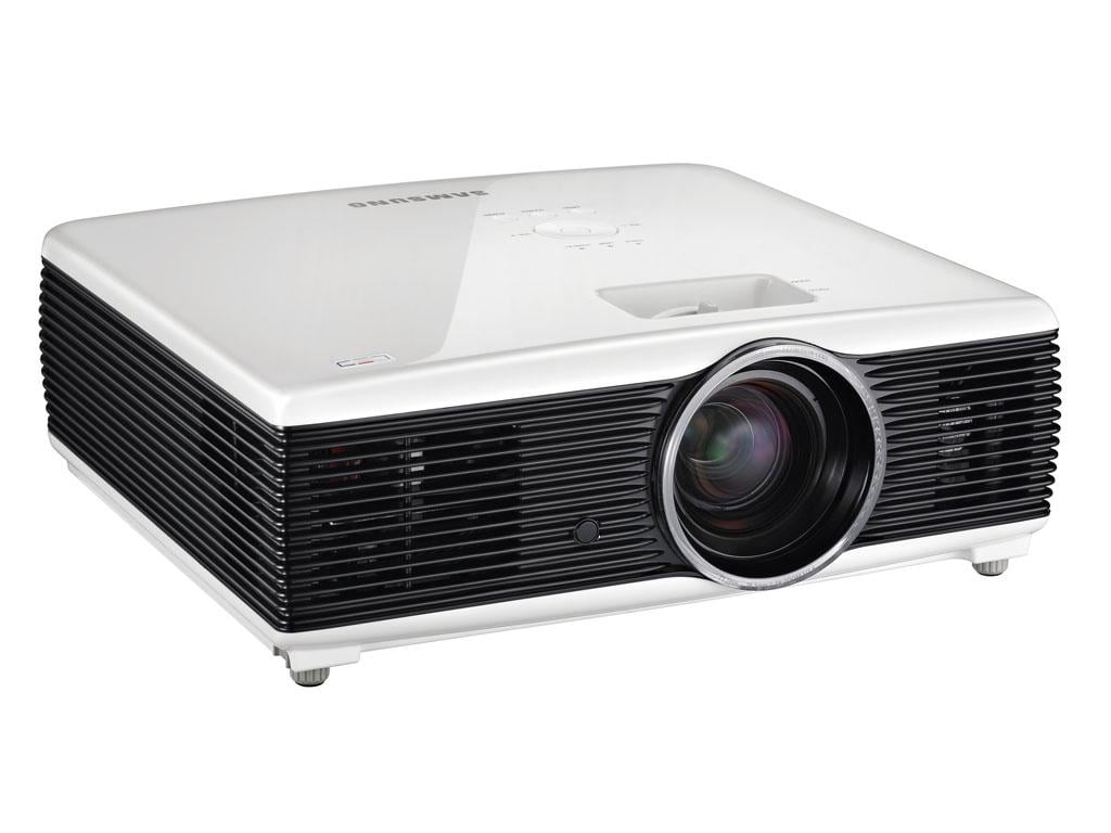 Pierwszy na świecie projektor RGB LED