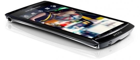 CES 2011: Sony Ericsson Xperia Arc z Androidem 2.3 Gingerbread