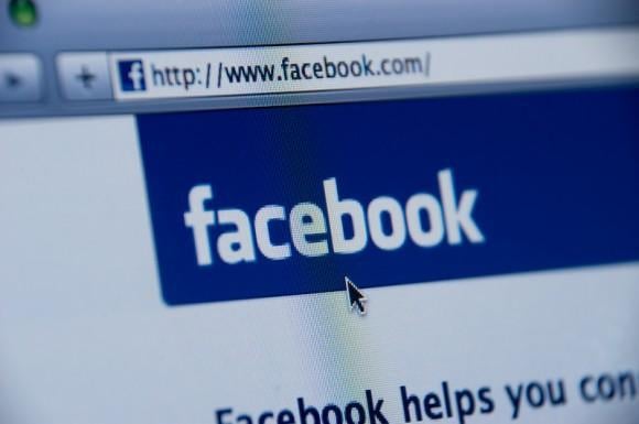 Facebook ma już 1 mld aktywnych użytkowników miesięcznie