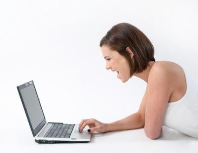 Szminka czy e-rachunek, czyli Polka w Internecie