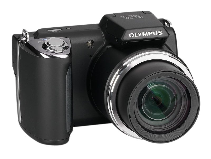 Olympus SP-620UZ – niedroga hybryda z potężnym zoomem