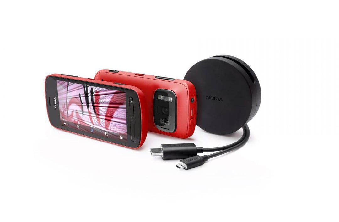Nokia przypadkowo ujawnia cenę modelu 808 PureView