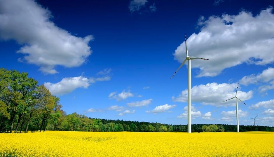 No i mamy lato z wiatrakami