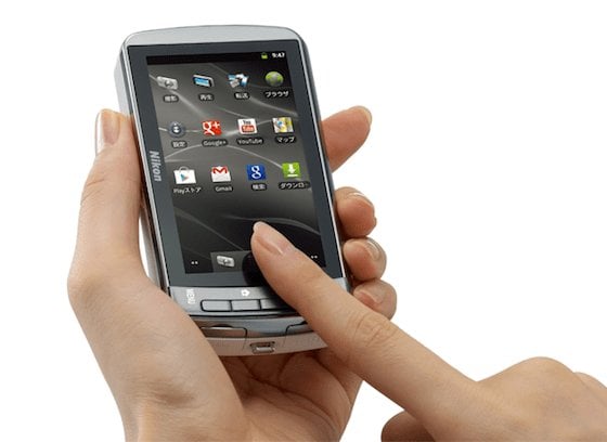 Nowy Nikon z systemem Android i WiFi