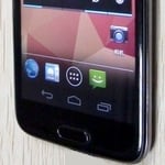 Oto pierwszy smartfon na TRZY karty SIM