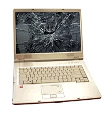 Awaria laptopa, zalanie? Sprawdź, co robić!