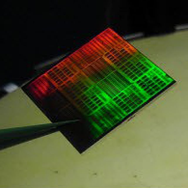 IBM zbudował układ scalony na bazie grafenu