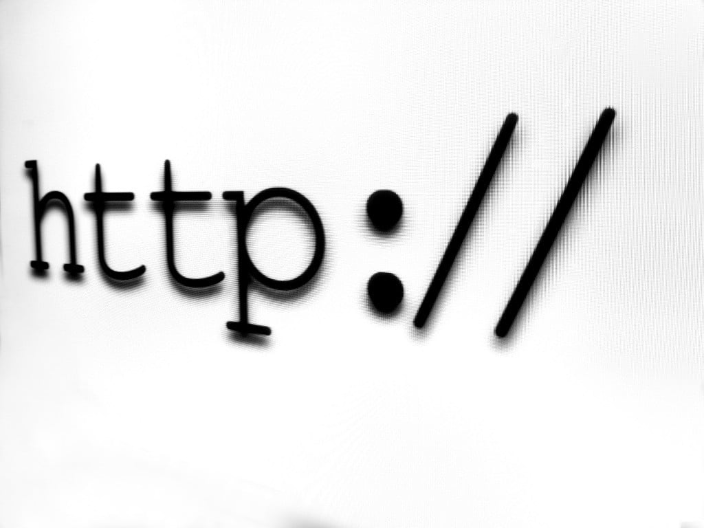 Niemal 330 mln zarejestrowanych adresów WWW