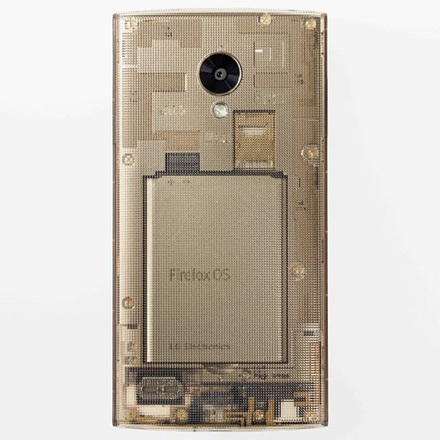 Nowy trend: smartfon z przezroczystą obudową