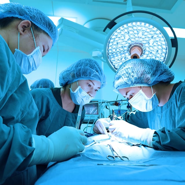 Pierwszy mężczyzna z bionicznym penisem