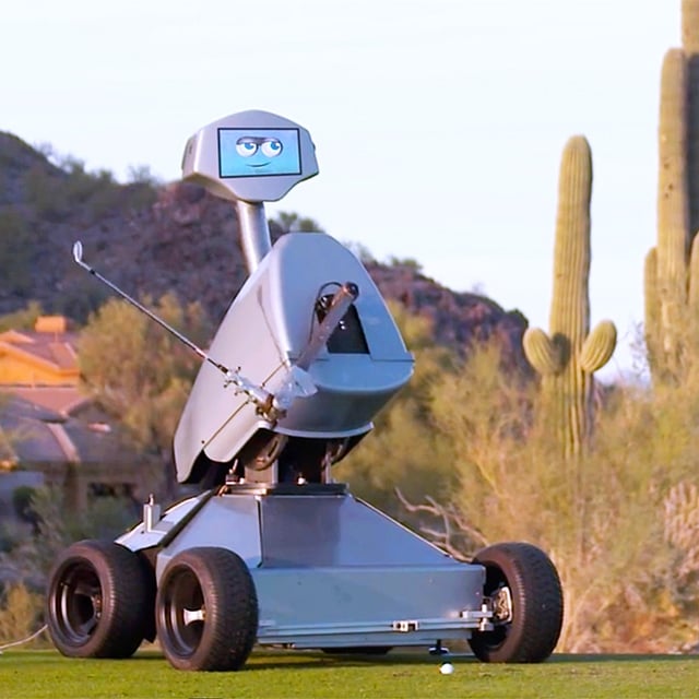 Robot do golfa zdobył dołek za jednym uderzeniem