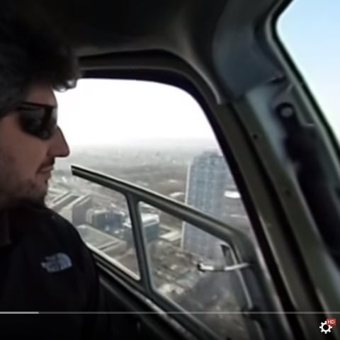Przeleć się helikopterem nad Barceloną!