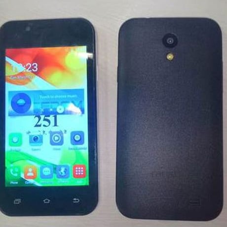 Smartfon za 4 dolary wchodzi już do sprzedaży