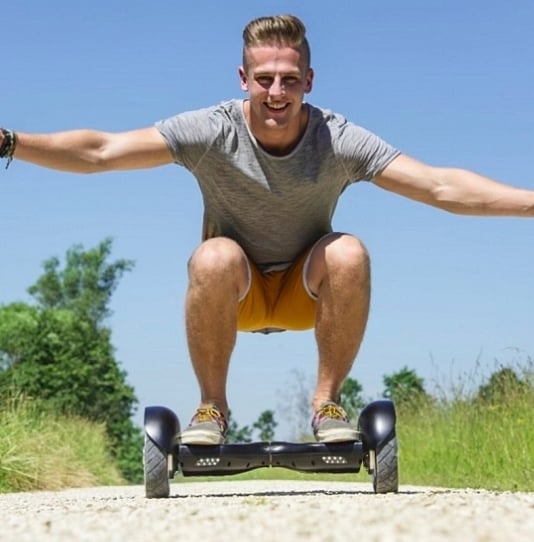 HAMA prezentuje dwie elektryczne deskorolki