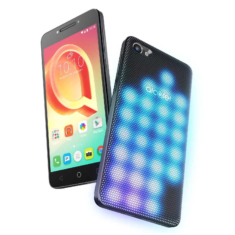 Alcatel pokazał trzy nowe smartfony i ciekawą hybrydę