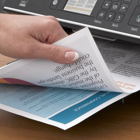 Badania mówią jasno: papier nie zniknie z biur