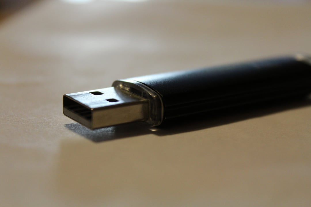 Zawirusowane pendrive’y nagrodą w konkursie z zakresu cyberbezpieczeństwa