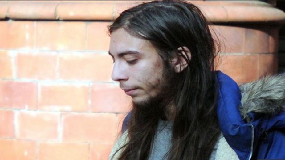 NEWS: 21-letni haker przeprowadzał ataki za pomocą 9-tysięcznej armii botów i handlował wirusami