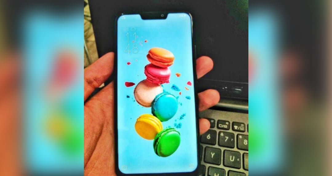 ASUS Zenfone 5 jak iPhone X