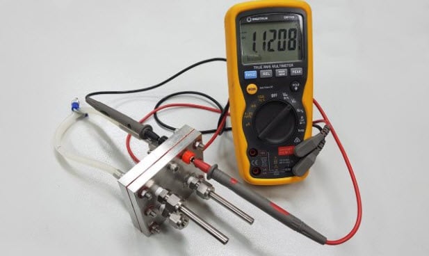 Australijscy naukowcy opracowali baterię protonową