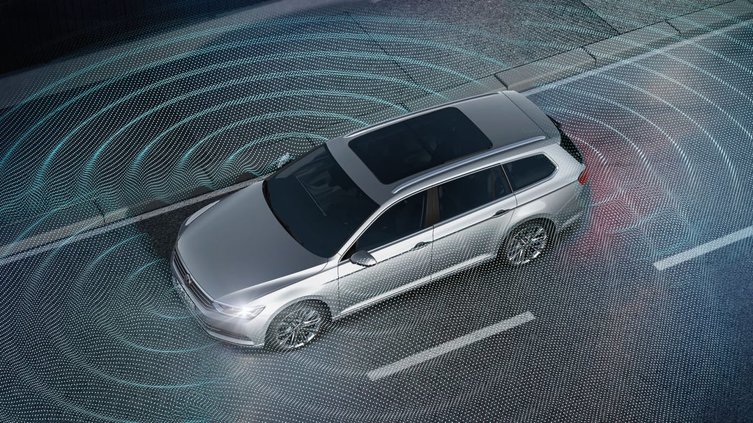 TEST Volkswagen Passat Variant. Jazda z elektronicznym wspomaganiem