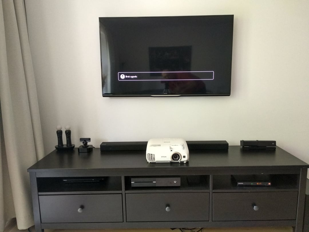 Zastąpiłbyś telewizor projektorem?